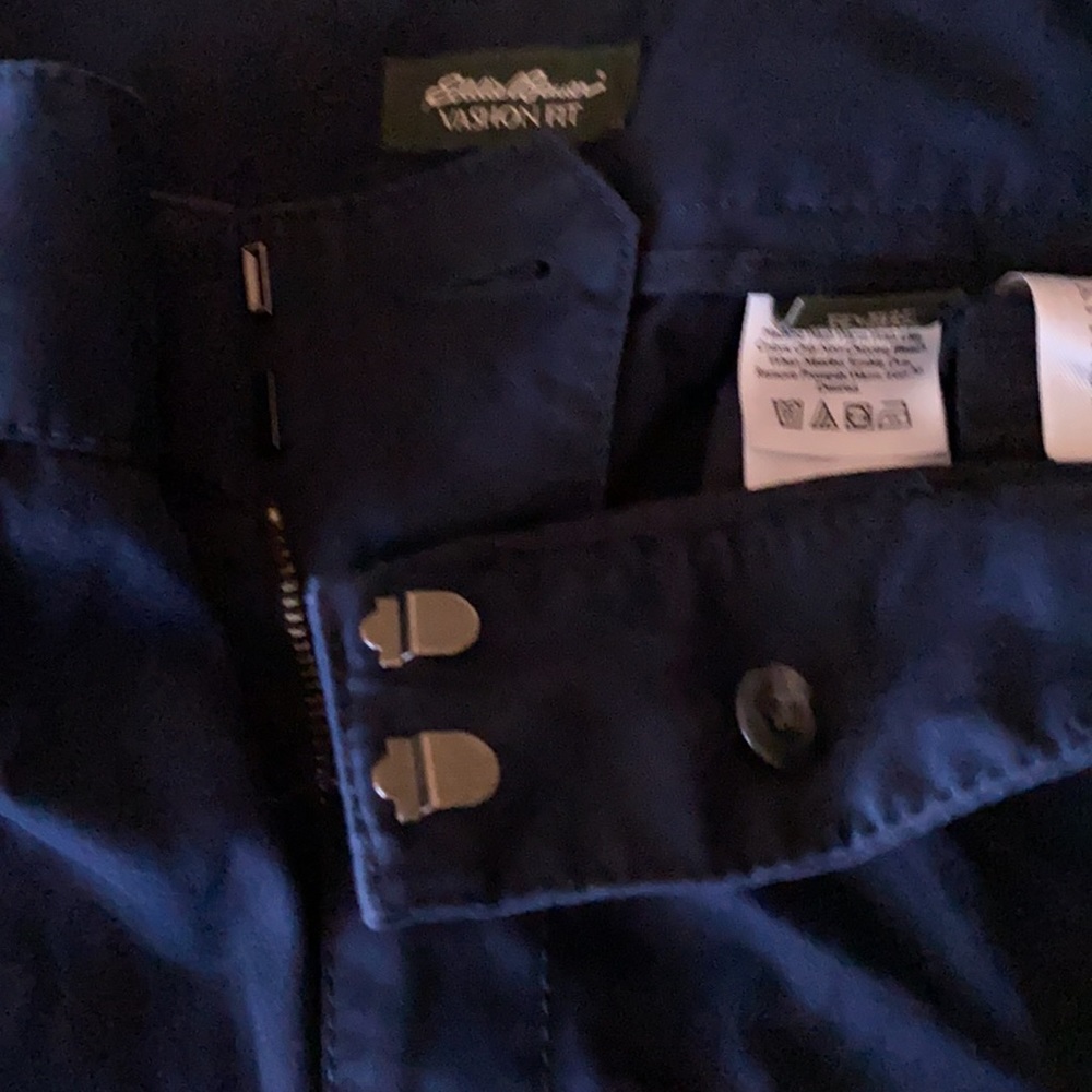 Eddie Bauer Women’s Vashon Fit Navy Blue Capri Pants. Size 14. - Picture 6 of 9